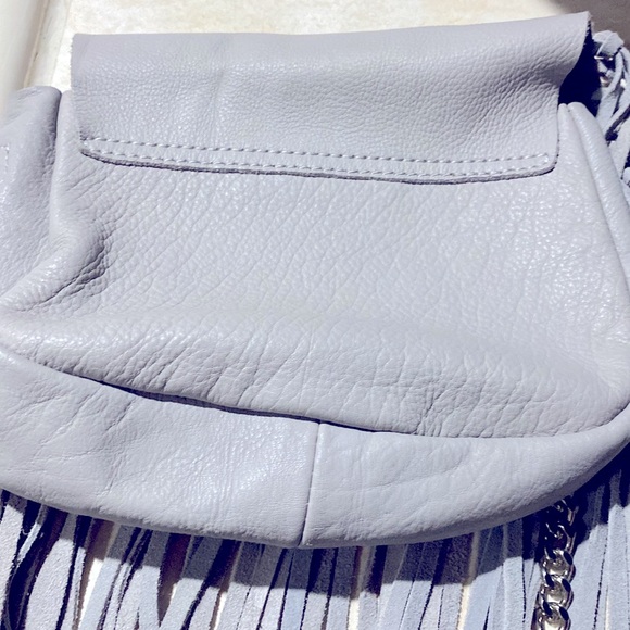 ZARA  Boho fringed leather shoulder bag - Picture 6 of 8